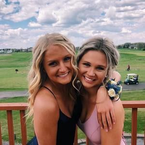 Meet your Posher, Abby